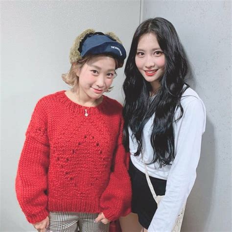 hirai momo sister.
